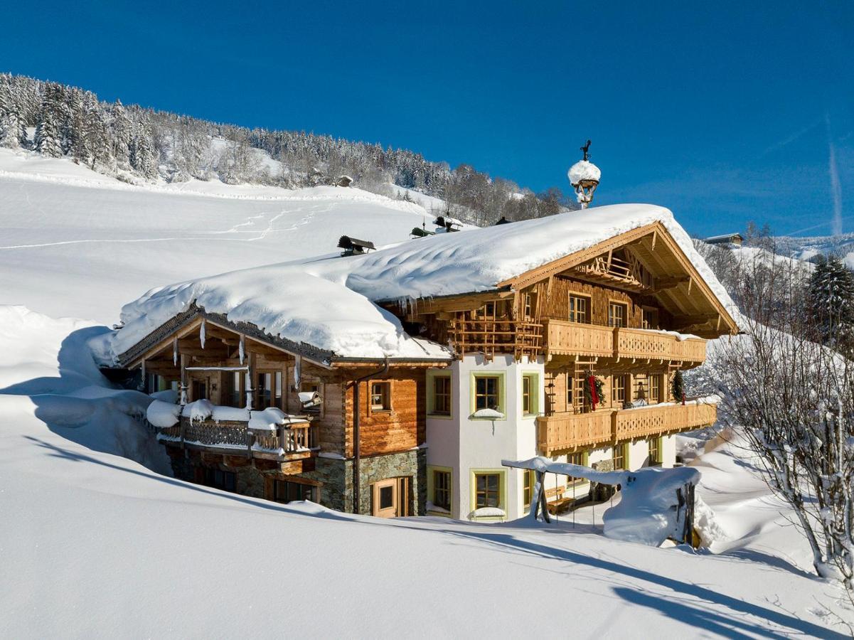 Stadlhof Apartamento Maria Alm am Steinernen Meer Exterior foto