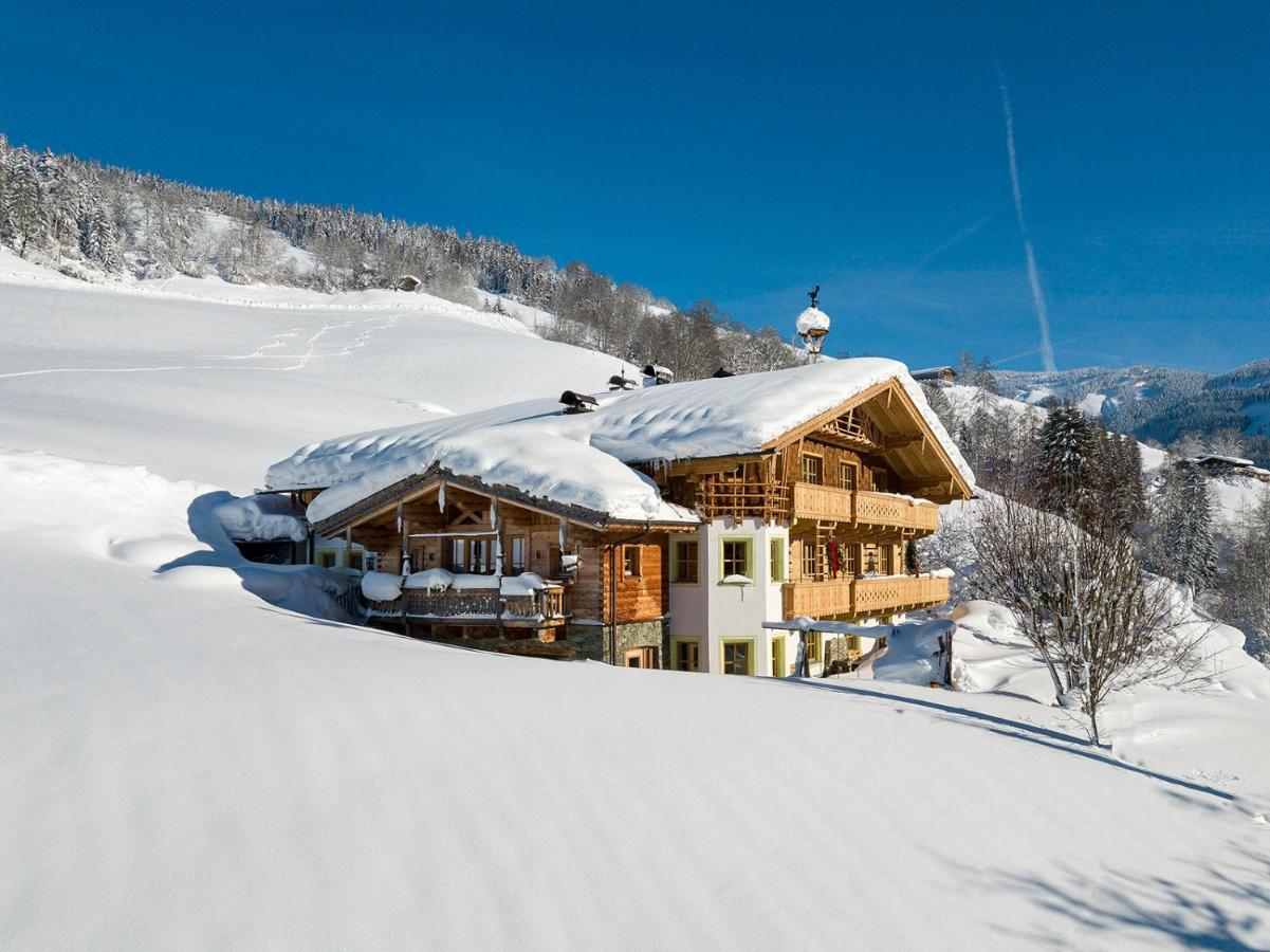 Stadlhof Apartamento Maria Alm am Steinernen Meer Exterior foto